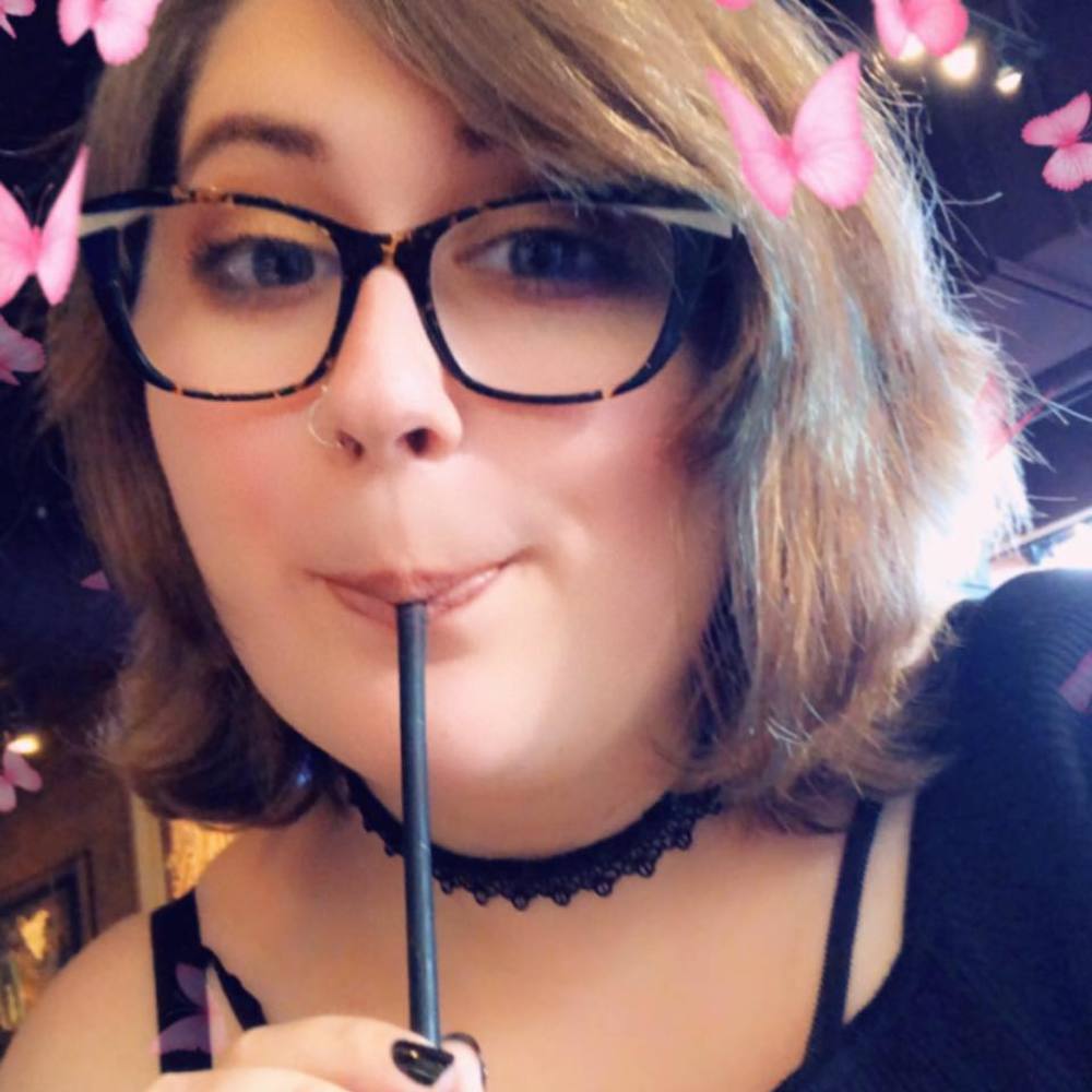 Meet your Posher, Cebrina